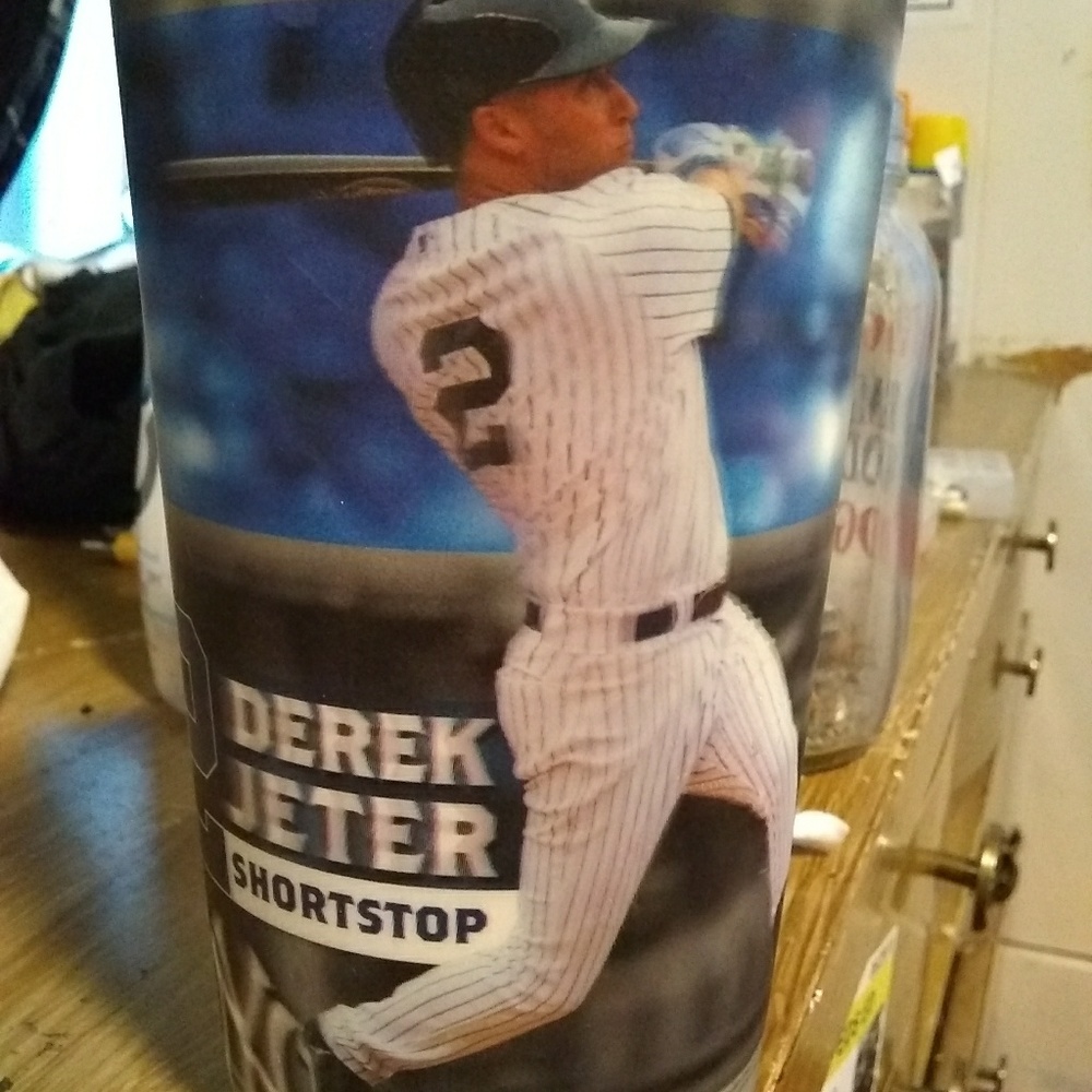 Yankees Derek jeter drinking cup